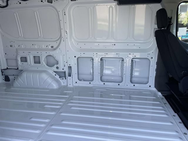 New 2026 Ford Transit 150 Low Roof RWD image 22