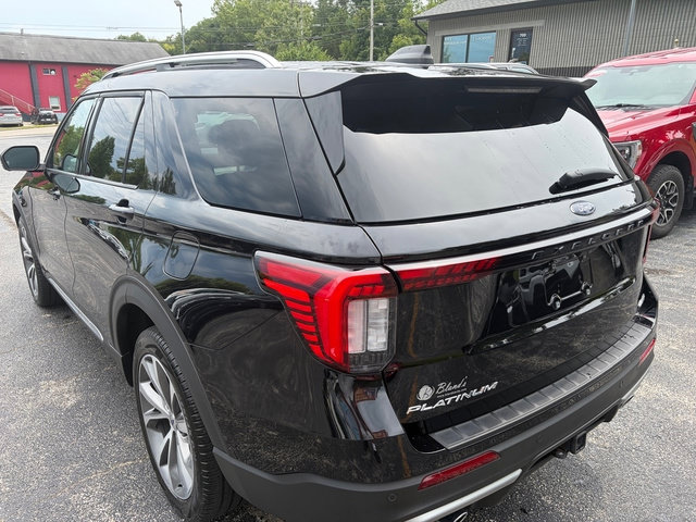 Used 2025 Ford Explorer Platinum AWD/4WD image 8