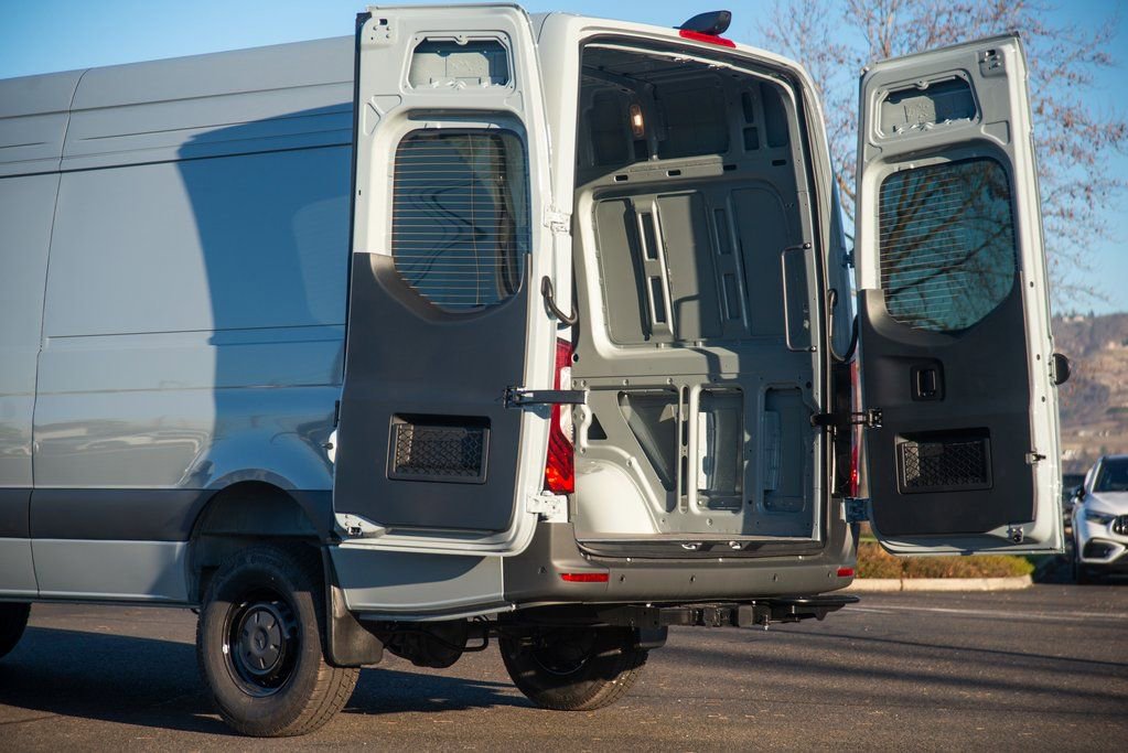 New 2025 Mercedes-Benz Sprinter 2500 image 19