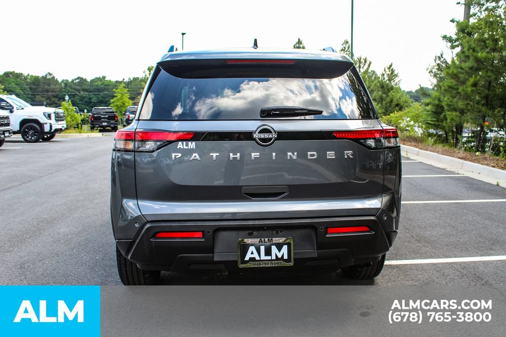 Used 2025 Nissan Pathfinder SV FWD image 11