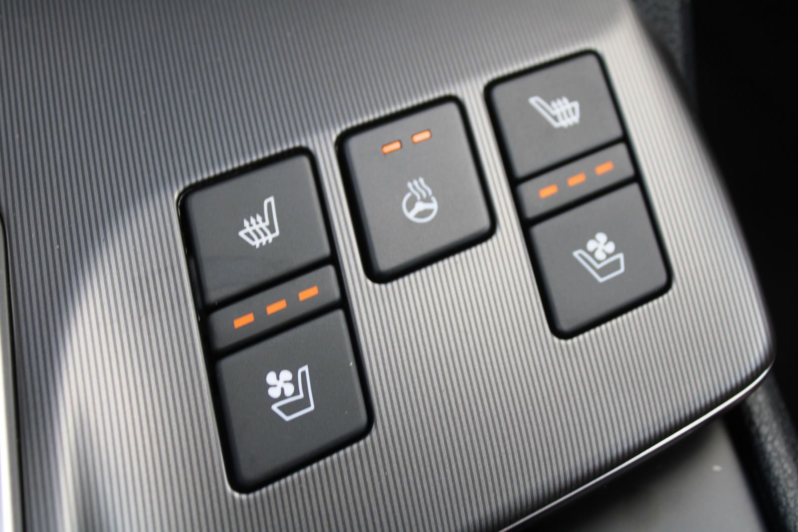 New 2026 Kia Sportage SX image 40