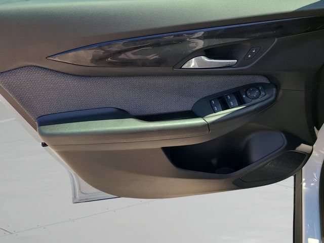 New 2026 Chevrolet TrailBlazer LT w/ Midnight Edition FWD image 18