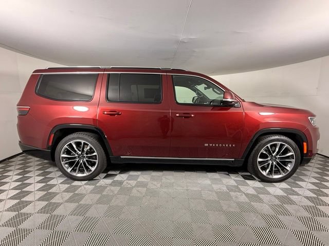 Used 2022 Jeep Wagoneer Series III w/ Premium Group I AWD/4WD image 8