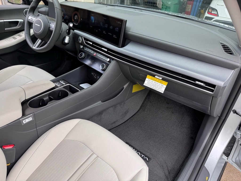 New 2026 Hyundai Sonata SEL image 16