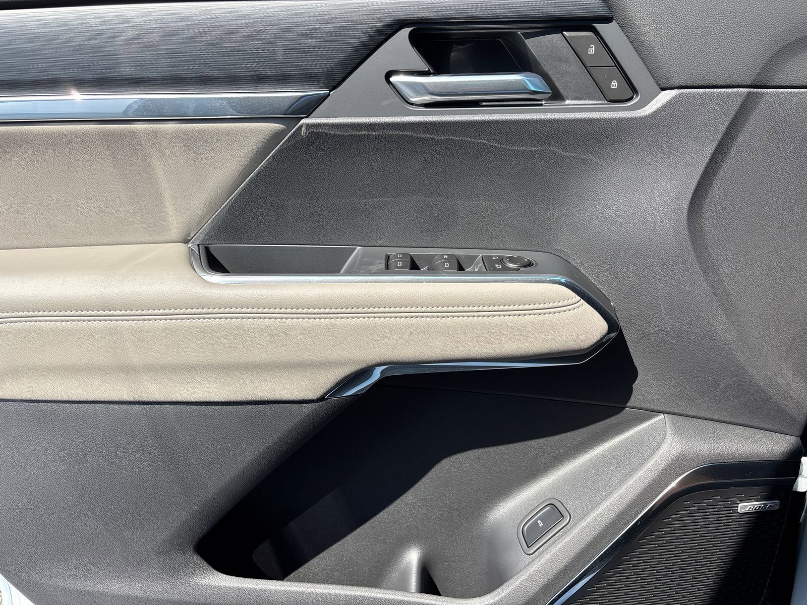 New 2026 GMC Acadia Elevation w/ Elevation Premium Package image 19