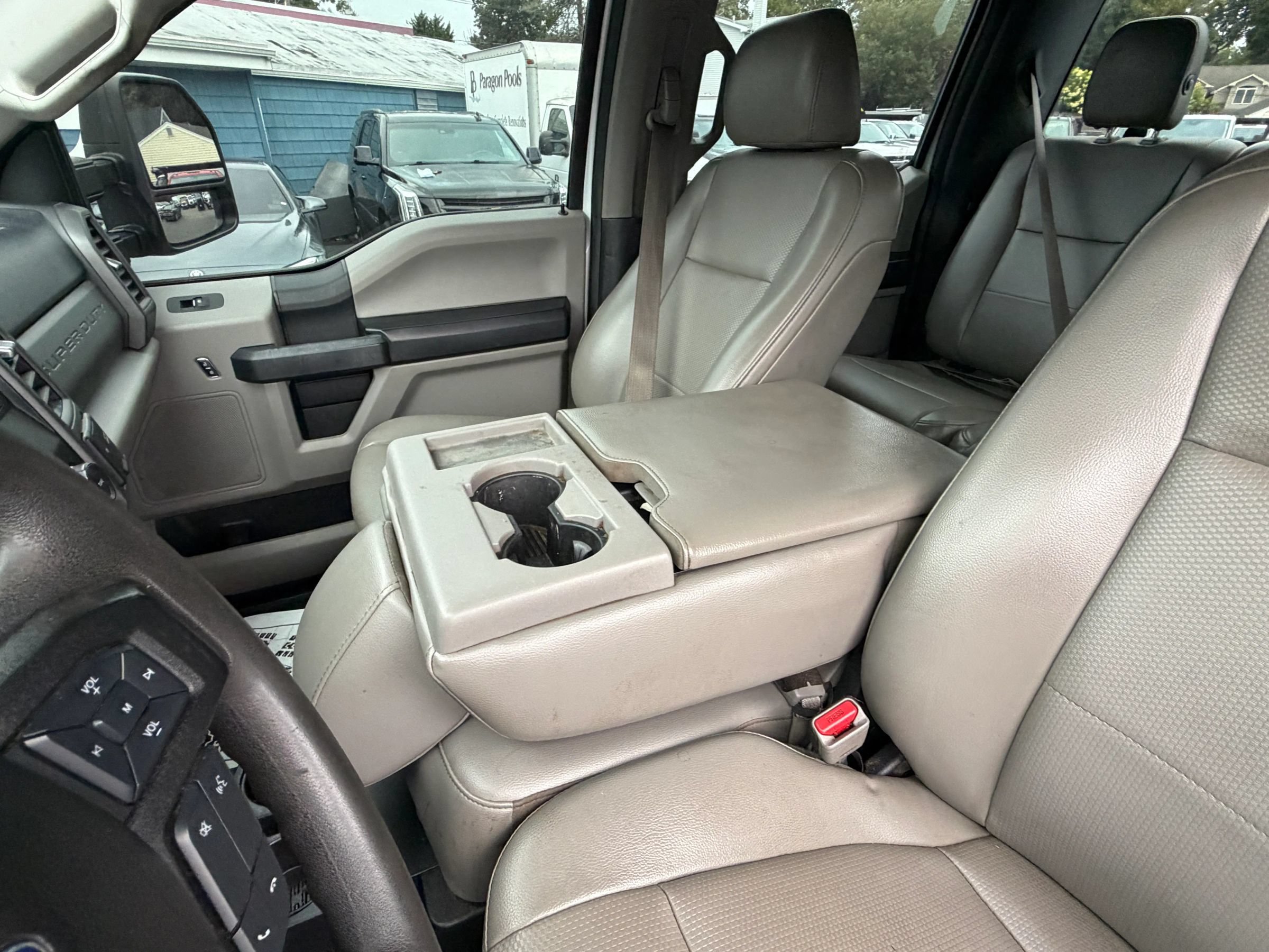 Used 2017 Ford F250 XL w/ Power Equipment Group AWD/4WD image 15