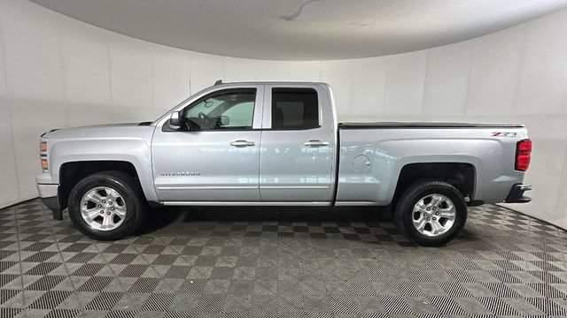 Used 2015 Chevrolet Silverado 1500 LT w/ LT Convenience Package AWD/4WD image 5