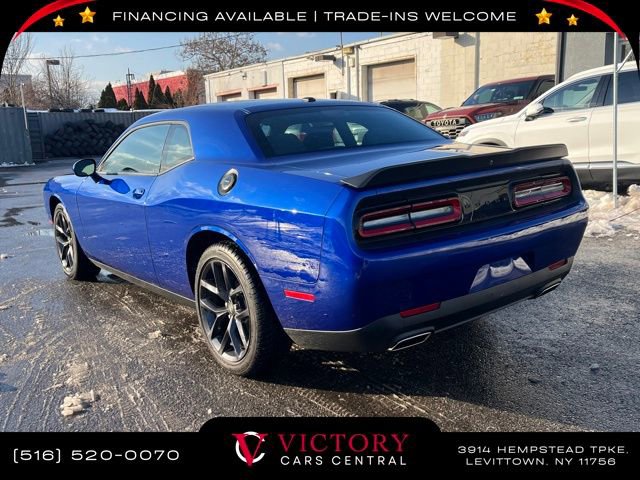 Used 2021 Dodge Challenger SXT w/ Blacktop Package image 6