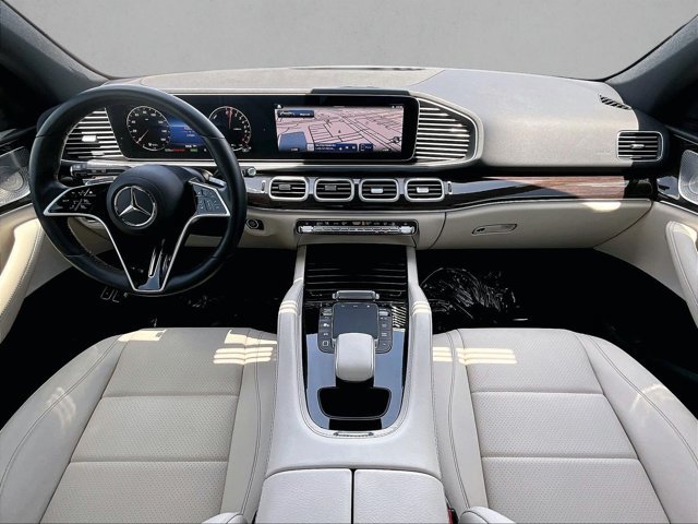 Certified 2025 Mercedes-Benz GLE 450e 4MATIC image 16