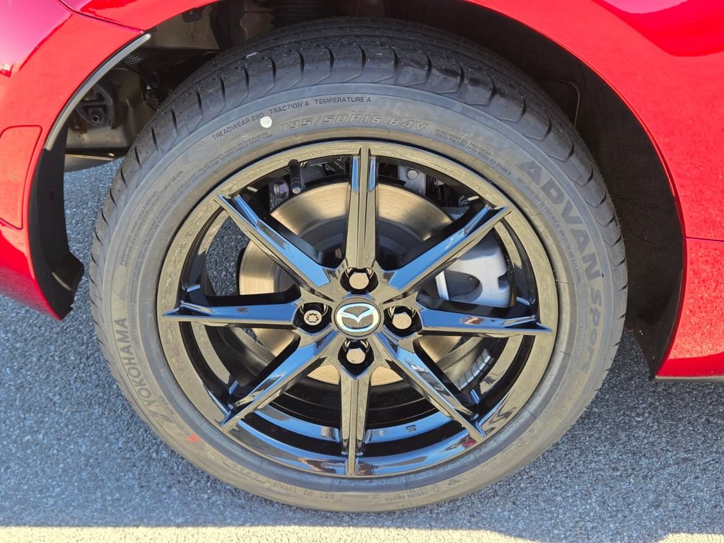 New 2026 MAZDA MX-5 Miata Sport w/ Interior Package RWD image 10