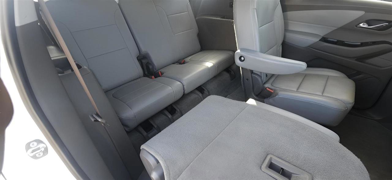 Used 2018 Chevrolet Traverse LT AWD/4WD image 29