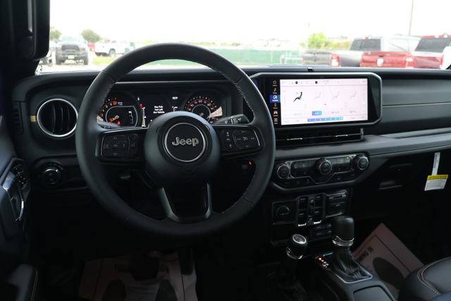 Used 2026 Jeep Gladiator Sport AWD/4WD image 10
