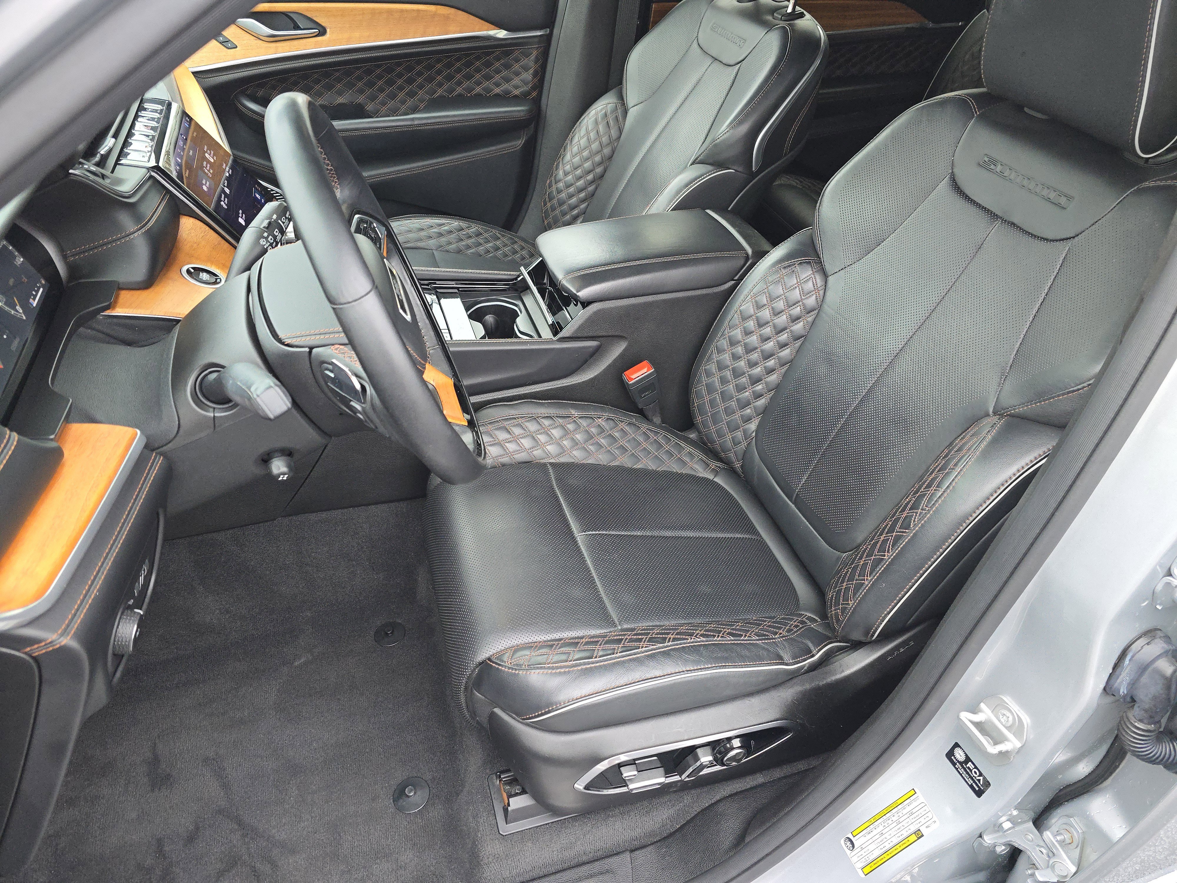 Used 2021 Jeep Grand Cherokee L Summit image 36