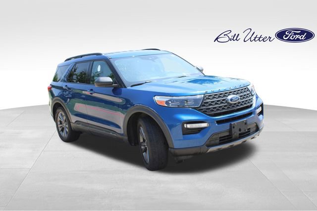 Used 2021 Ford Explorer XLT w/ Equipment Group 202A RWD image 3