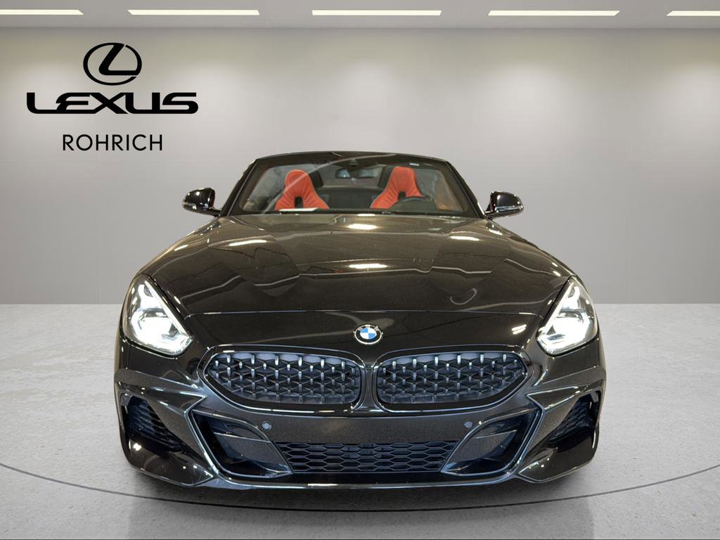 Used 2019 BMW Z4 sDrive30i w/ M Sport Package RWD image 2