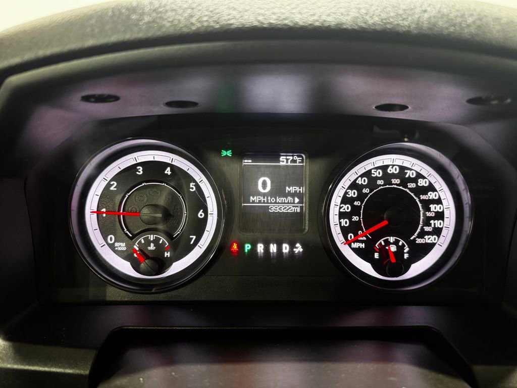 Used 2022 RAM 1500 Classic SLT image 7