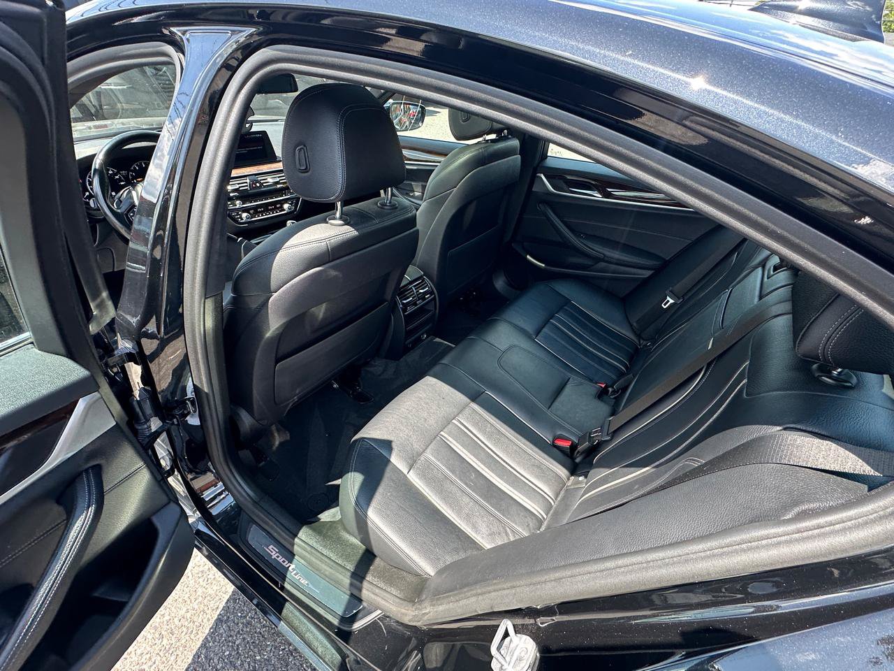 Used 2018 BMW 540i xDrive AWD/4WD image 20