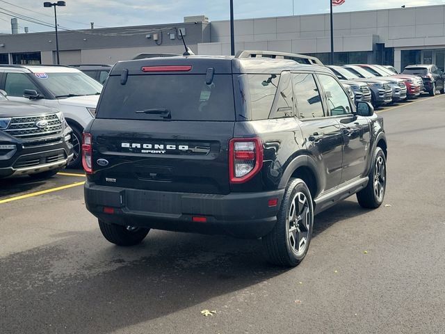 Certified 2023 Ford Bronco Sport Outer Banks w/ Tech Package AWD/4WD image 4