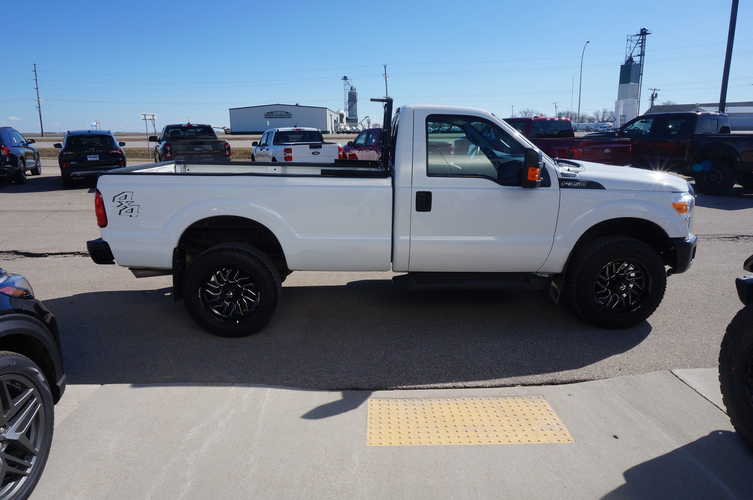 Used 2015 Ford F350 XL AWD/4WD image 5
