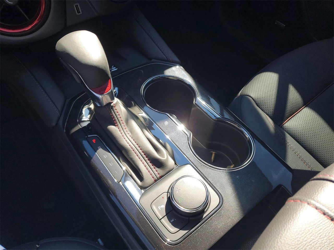 Used 2025 Chevrolet Blazer RS w/ Driver Confidence II Package image 30