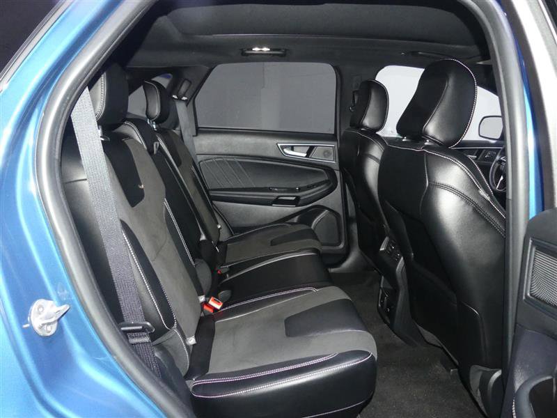 Used 2020 Ford Edge ST AWD/4WD image 29