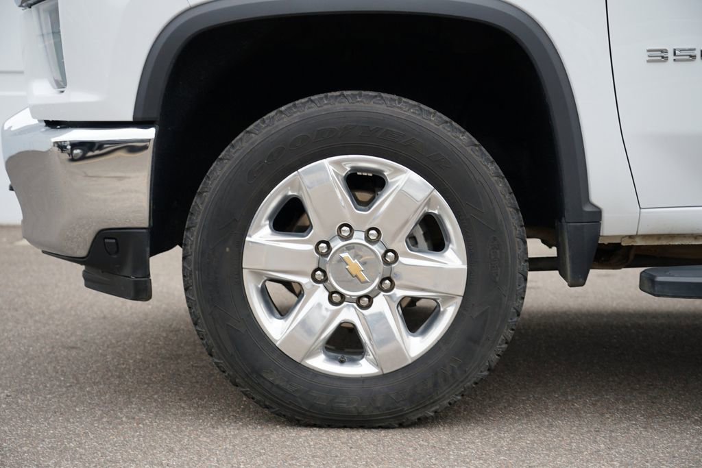 Used 2022 Chevrolet Silverado 3500 LTZ image 33