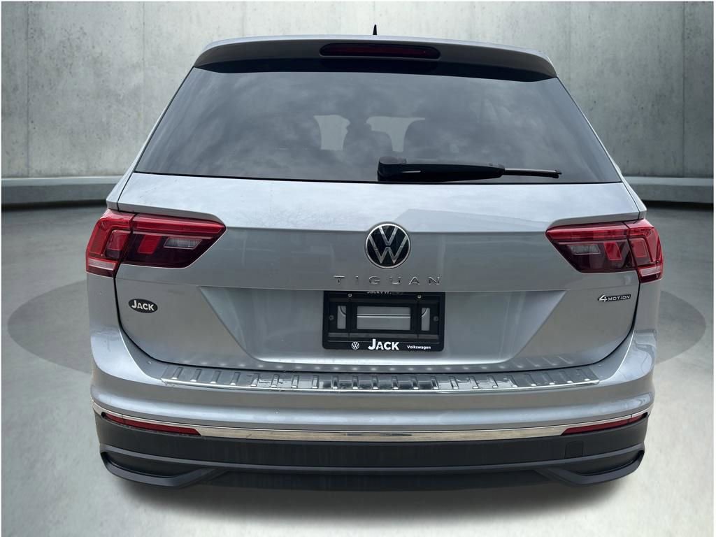 Used 2024 Volkswagen Tiguan S image 4