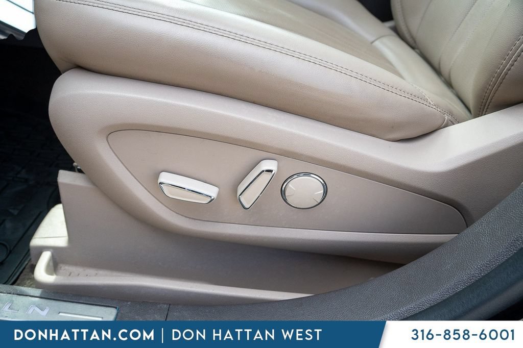 Used 2022 Lincoln Nautilus Reserve AWD/4WD image 18