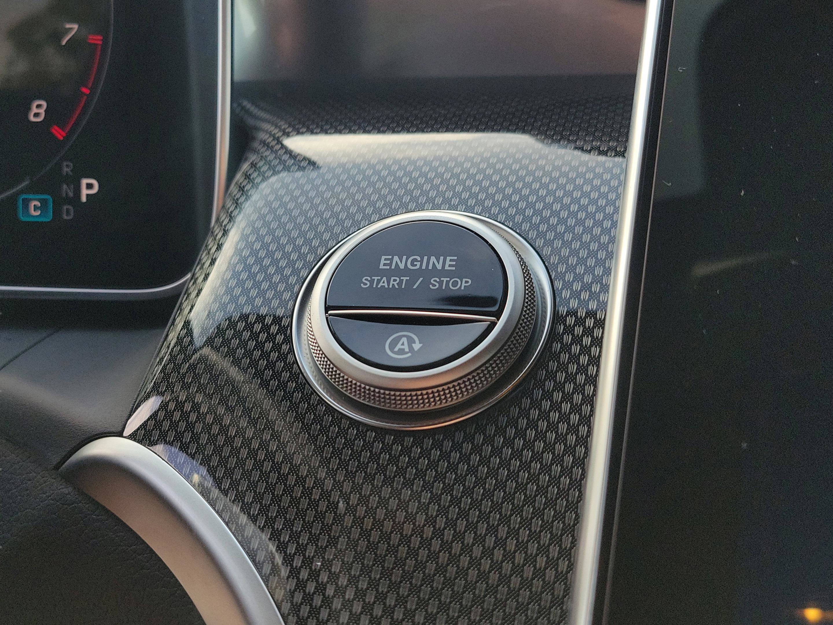 New 2026 Mercedes-Benz GLC 43 AMG 4MATIC image 32