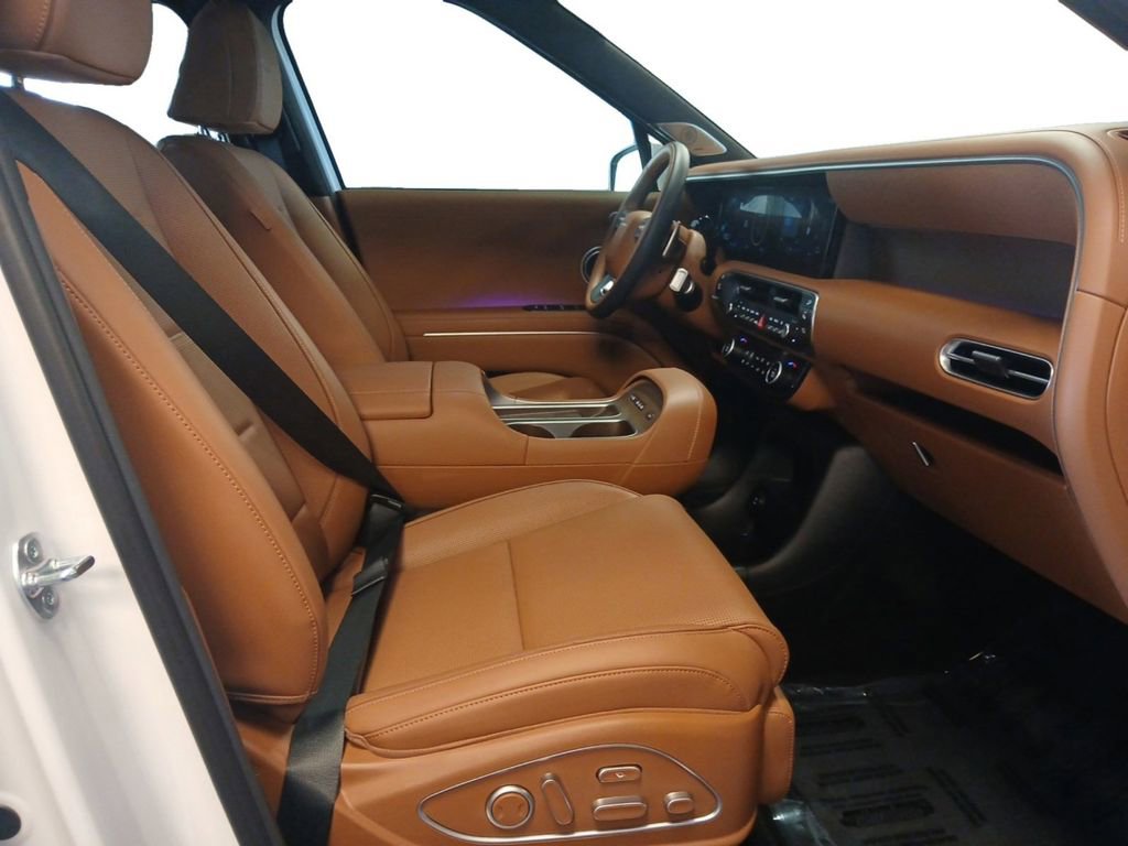 Used 2026 Hyundai Palisade Calligraphy image 15