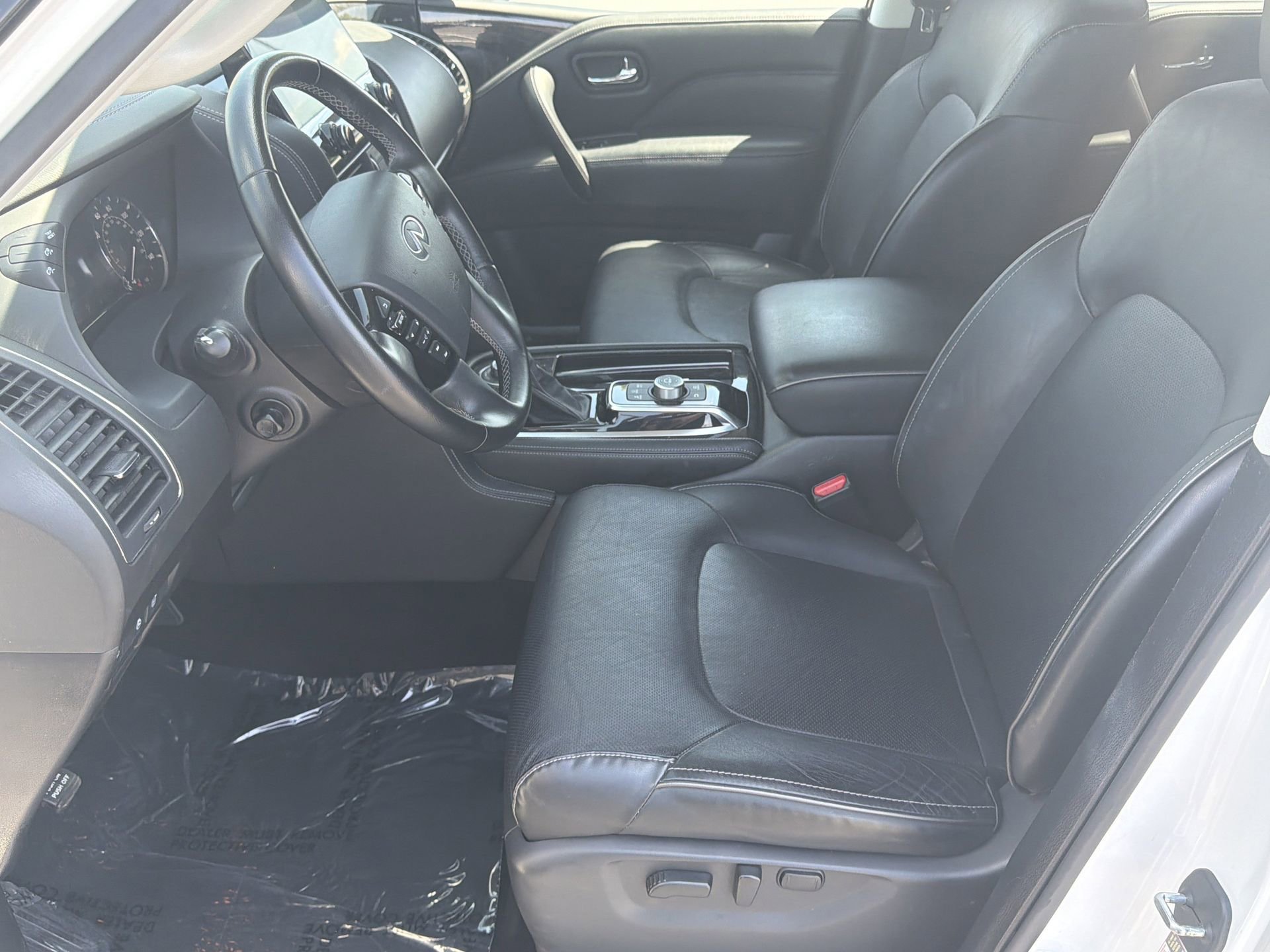 Used 2024 INFINITI QX80 Luxe AWD/4WD image 18