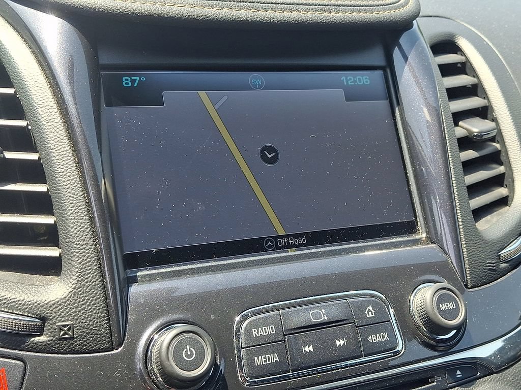 Used 2018 Chevrolet Impala Premier FWD image 17