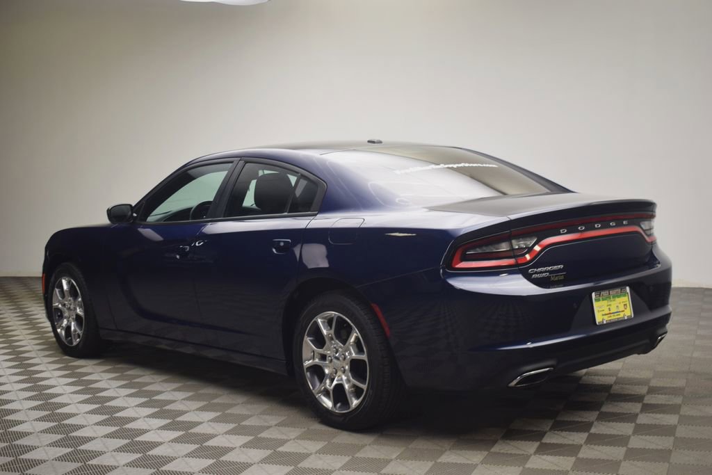 Used 2015 Dodge Charger SE w/ Popular Equipment Group image 4
