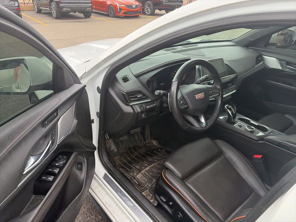Used 2020 Cadillac CT4 V w/ Climate Package AWD/4WD image 10