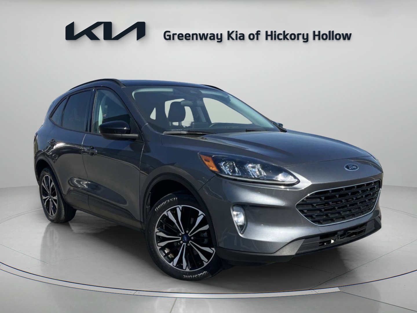 Used 2022 Ford Escape SEL w/ SEL Stealth AWD Package image 2