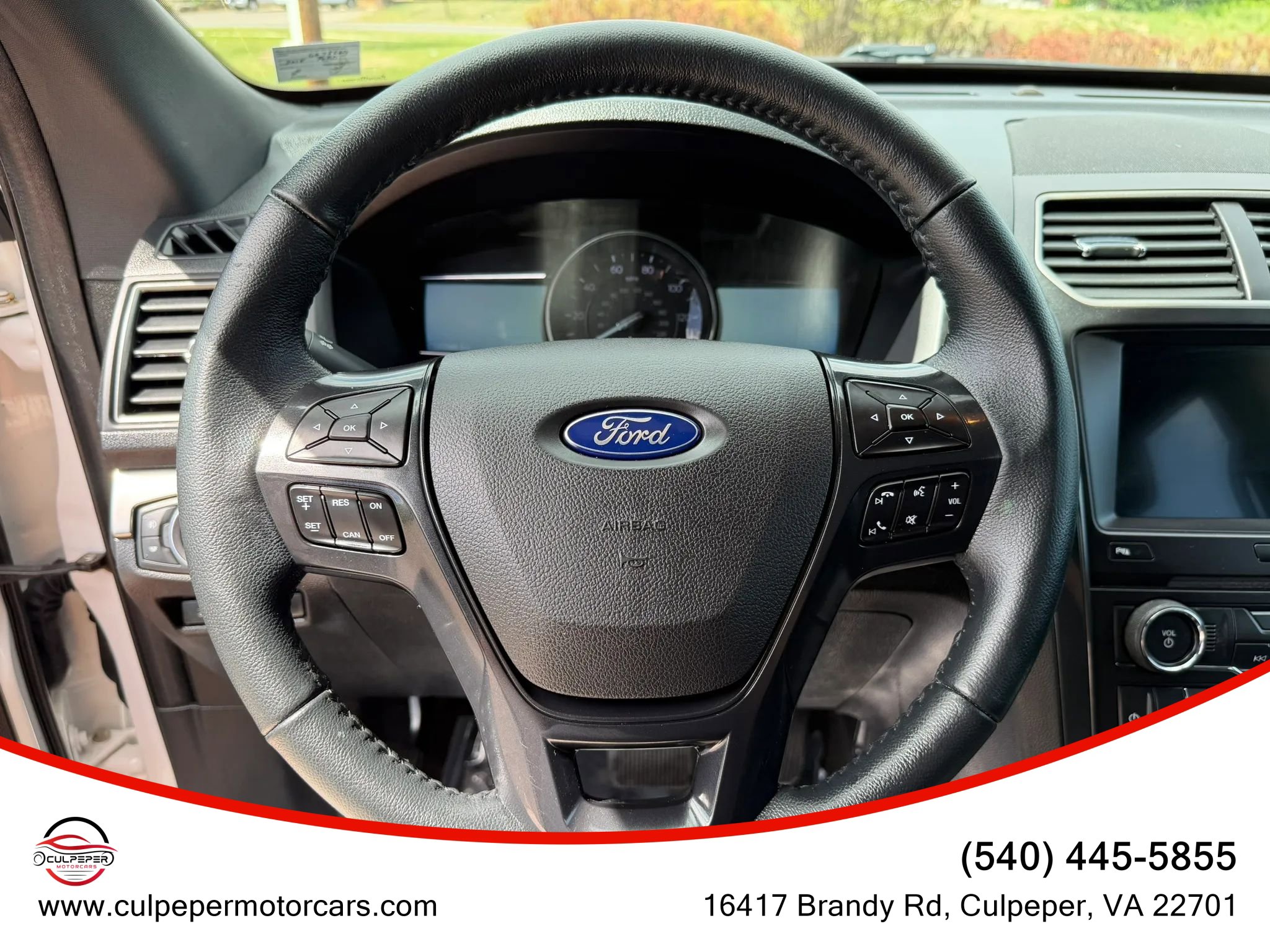 Used 2018 Ford Explorer XLT w/ Equipment Group 202A image 20