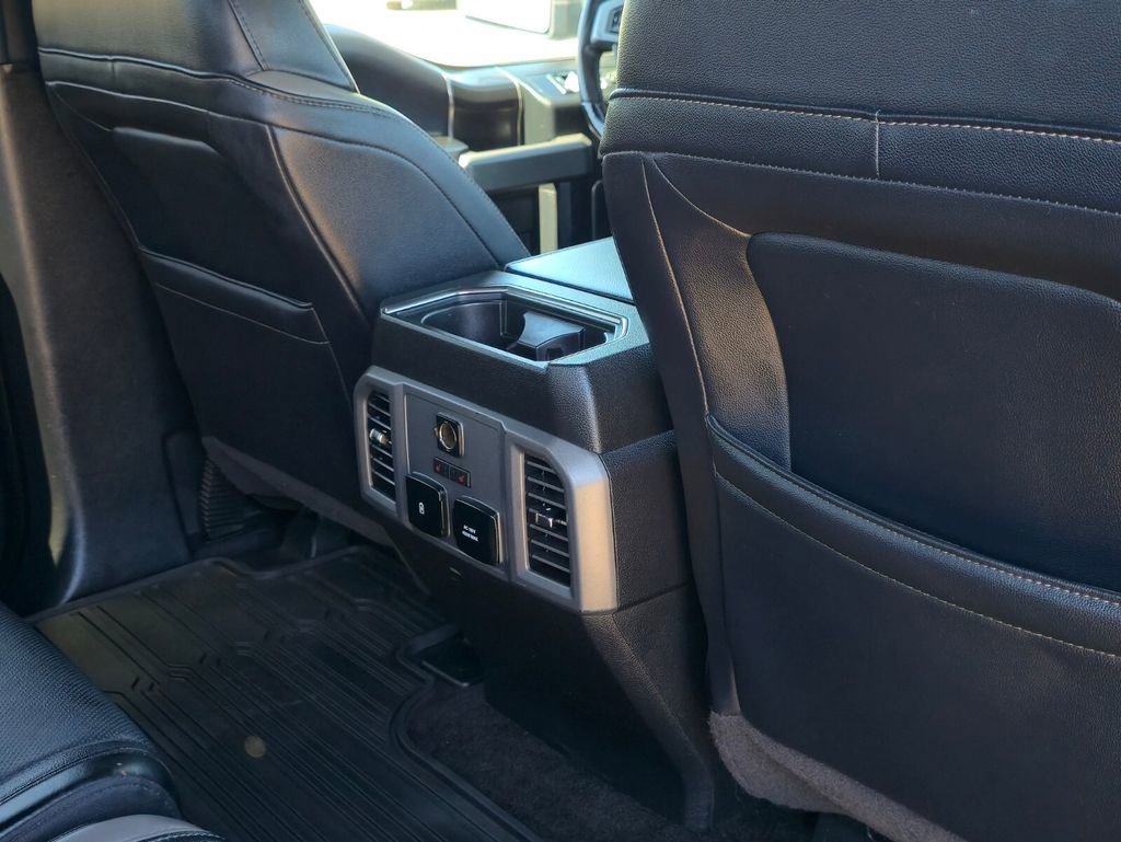 Used 2018 Ford F150 Raptor w/ Equipment Group 802A Luxury AWD/4WD image 32