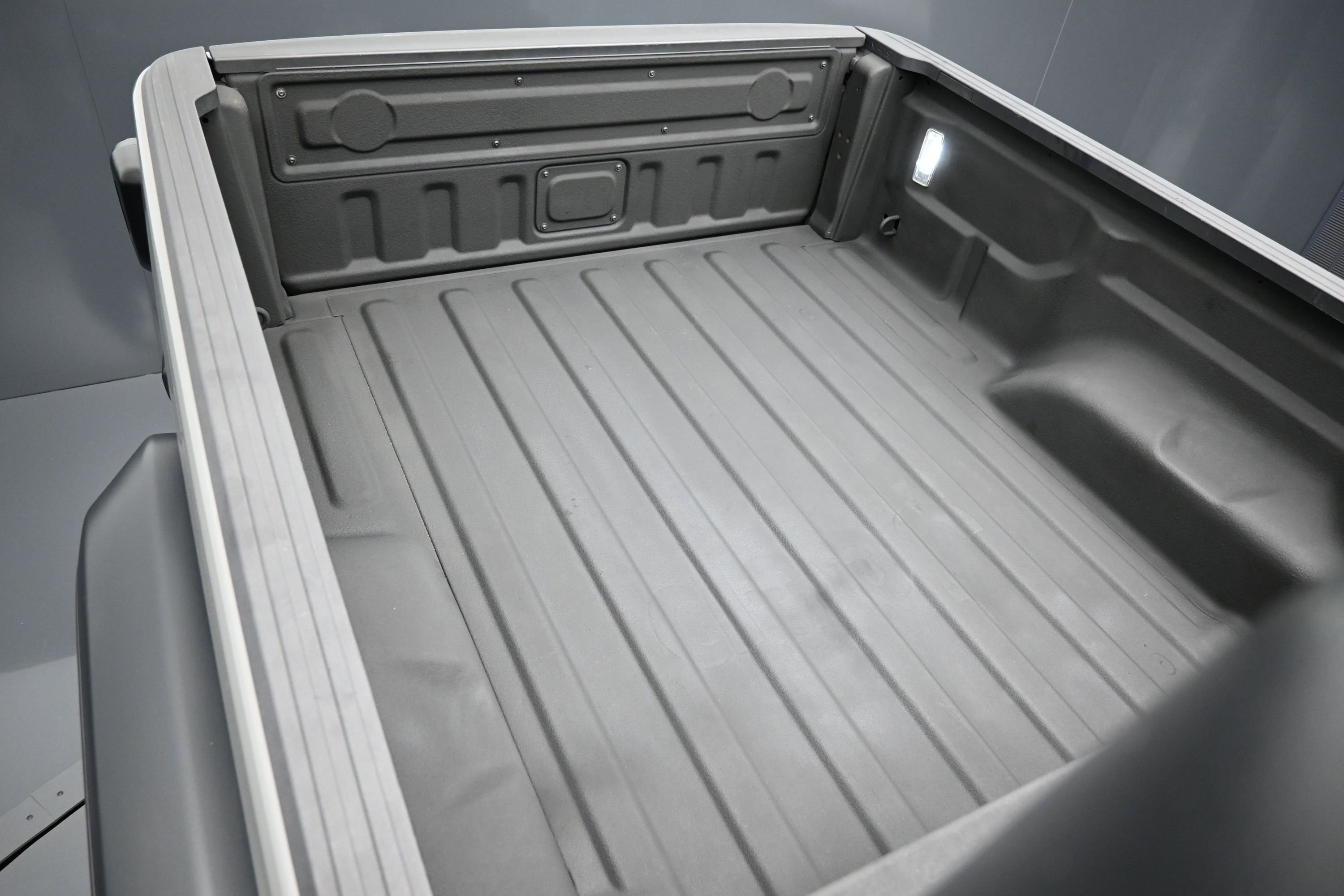 Used 2020 Jeep Gladiator Mojave w/ Trailer Tow Package AWD/4WD image 44