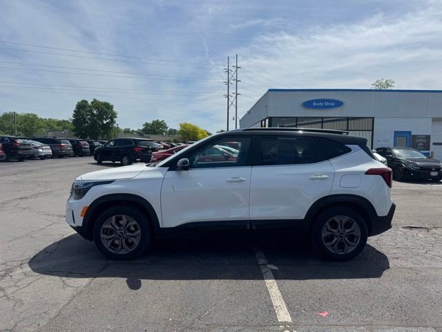 Used 2024 Kia Seltos S AWD/4WD image 5