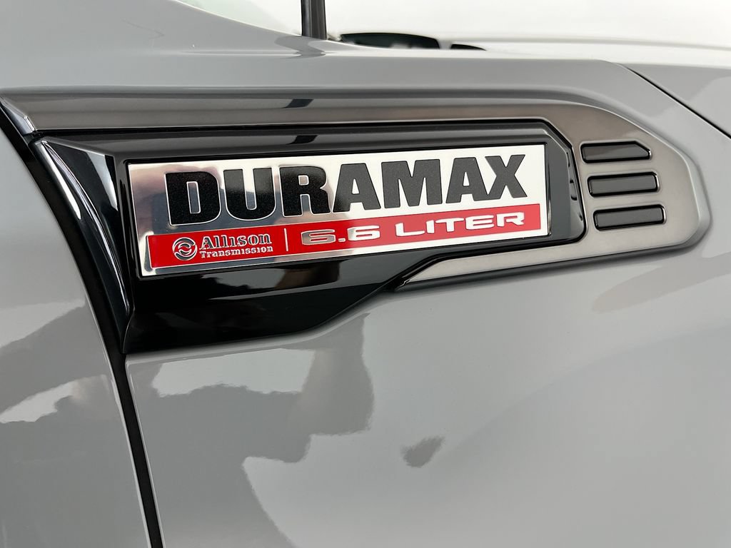 Used 2024 GMC Sierra 2500 AT4 w/ Technology Package AWD/4WD image 39