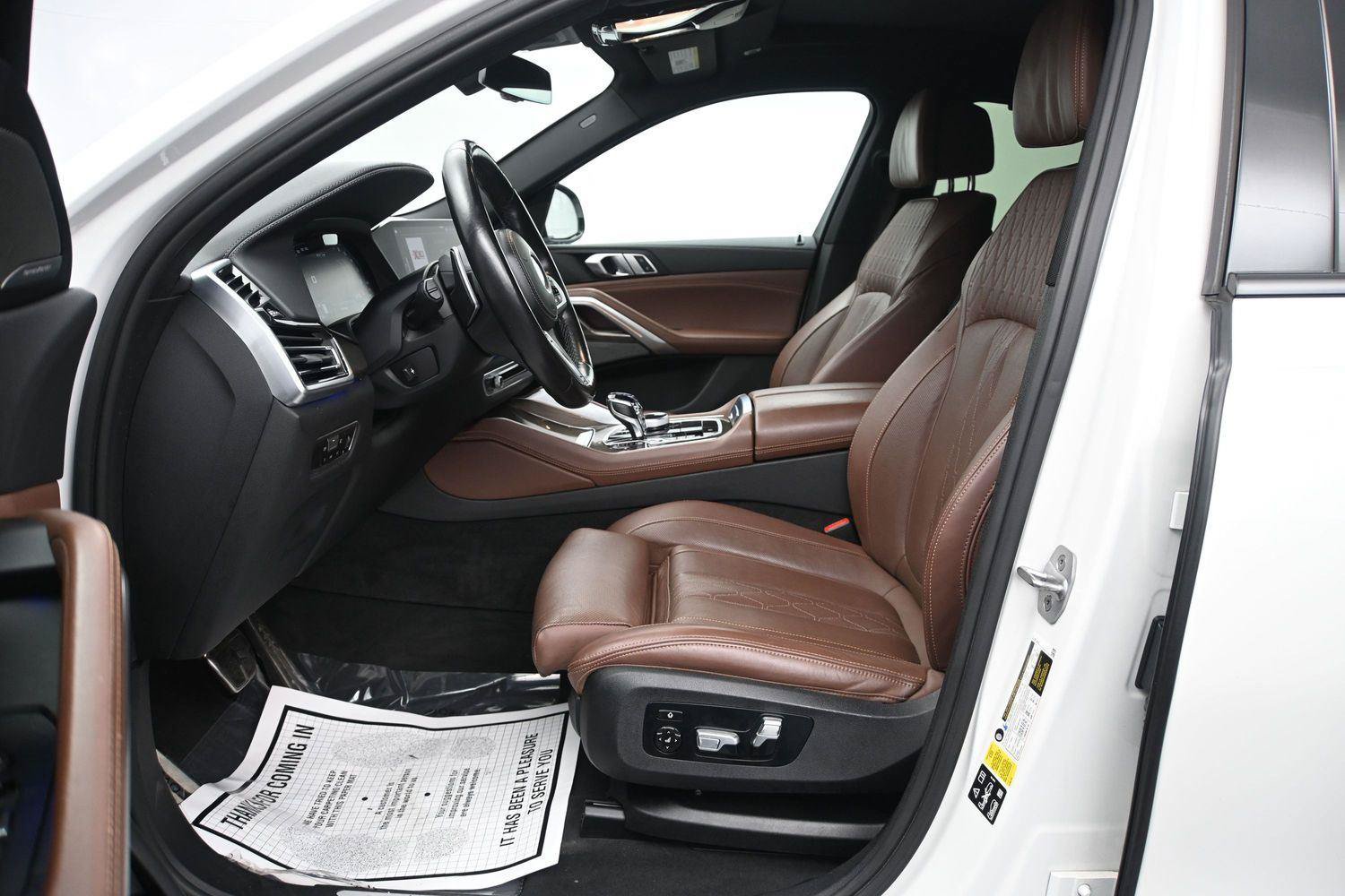Used 2022 BMW X6 M50i w/ Executive Package AWD/4WD image 8