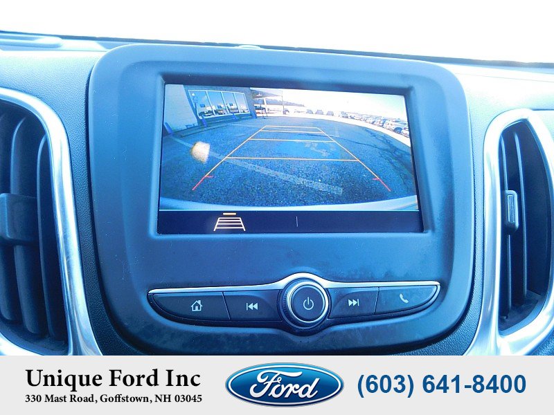 Used 2020 Chevrolet Equinox LT w/ Driver Convenience Package image 19