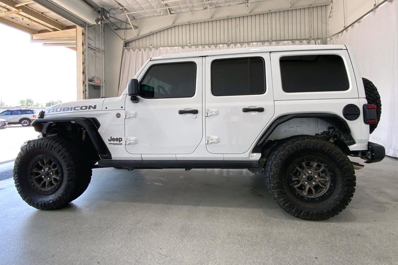 Used 2021 Jeep Wrangler Unlimited Rubicon w/ Trailer Tow Package AWD/4WD image 26