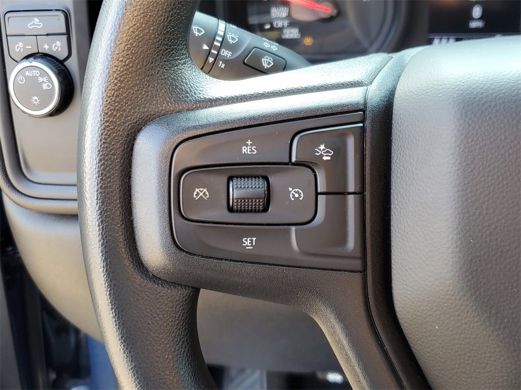 Used 2024 Chevrolet Silverado 1500 Custom image 25