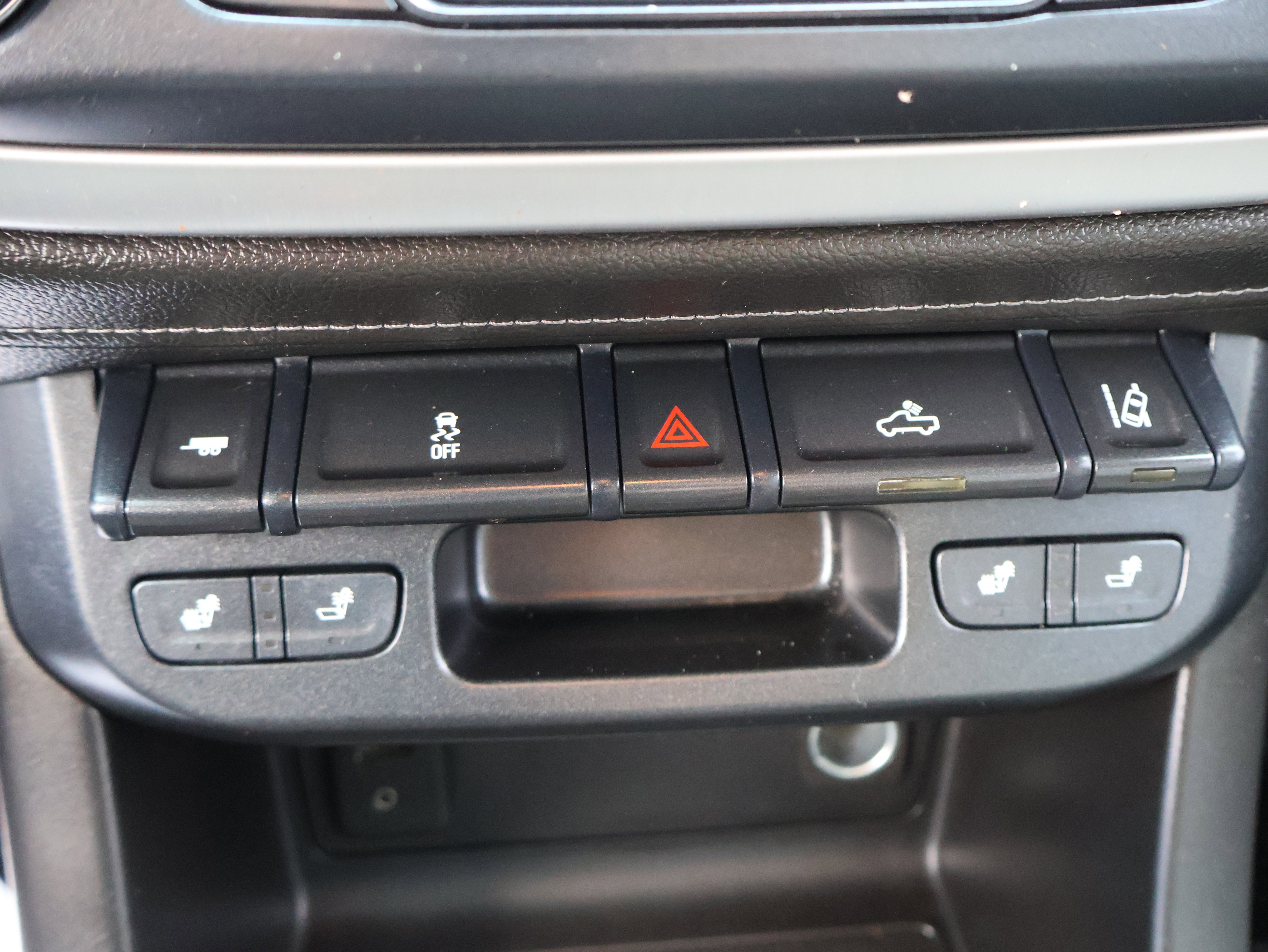 Used 2017 GMC Canyon SLT w/ Driver Alert Package AWD/4WD image 29