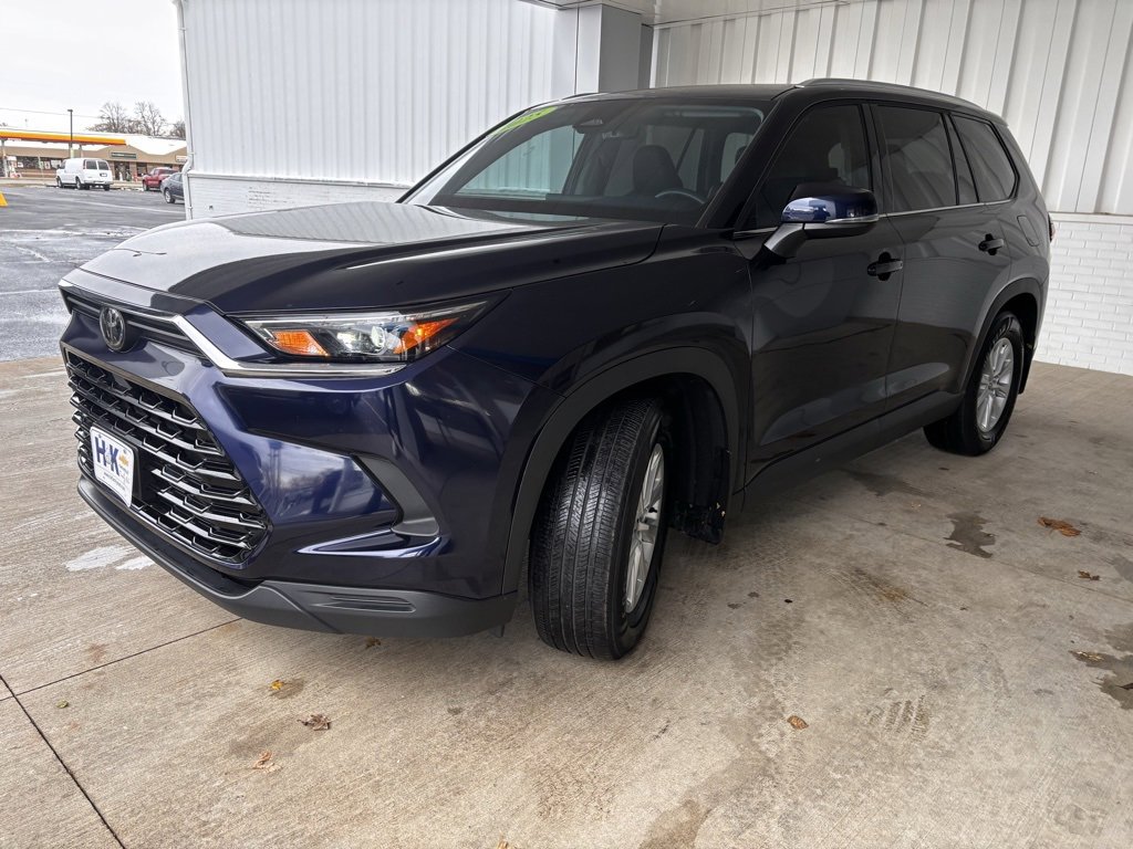 Used 2025 Toyota Grand Highlander AWD Hybrid image 3