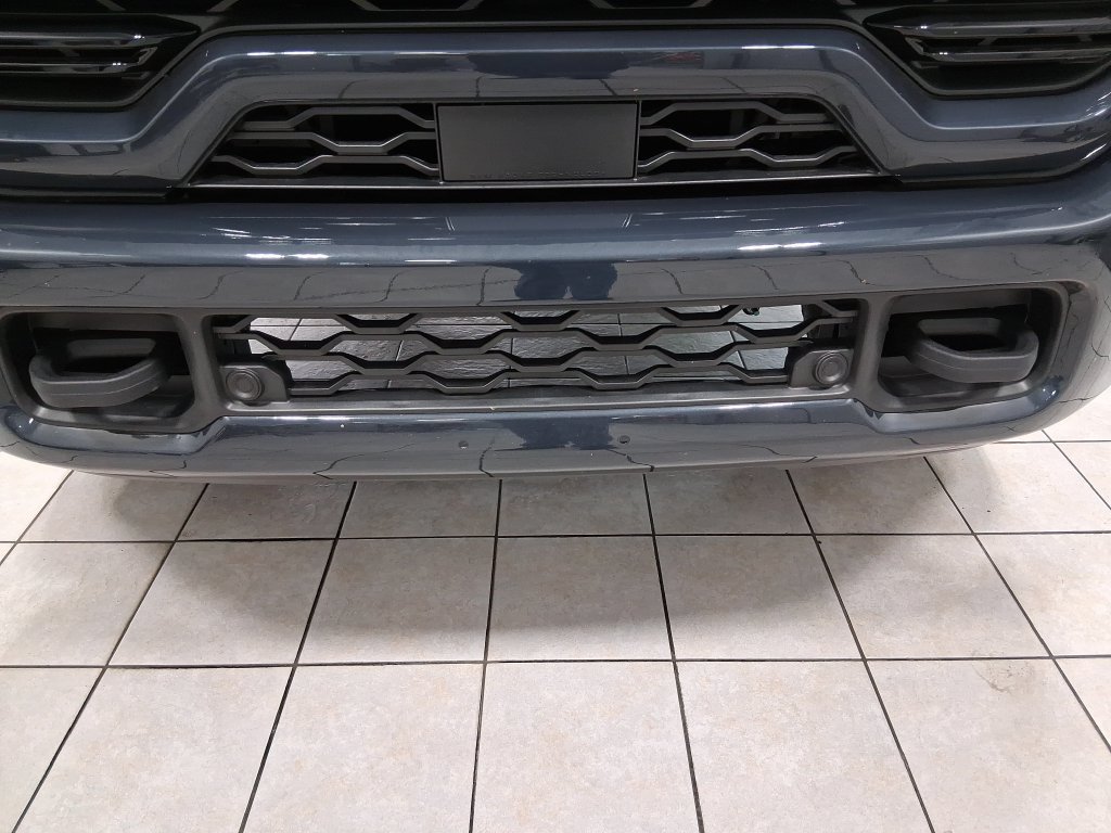 Used 2026 RAM 2500 Laramie AWD/4WD image 23