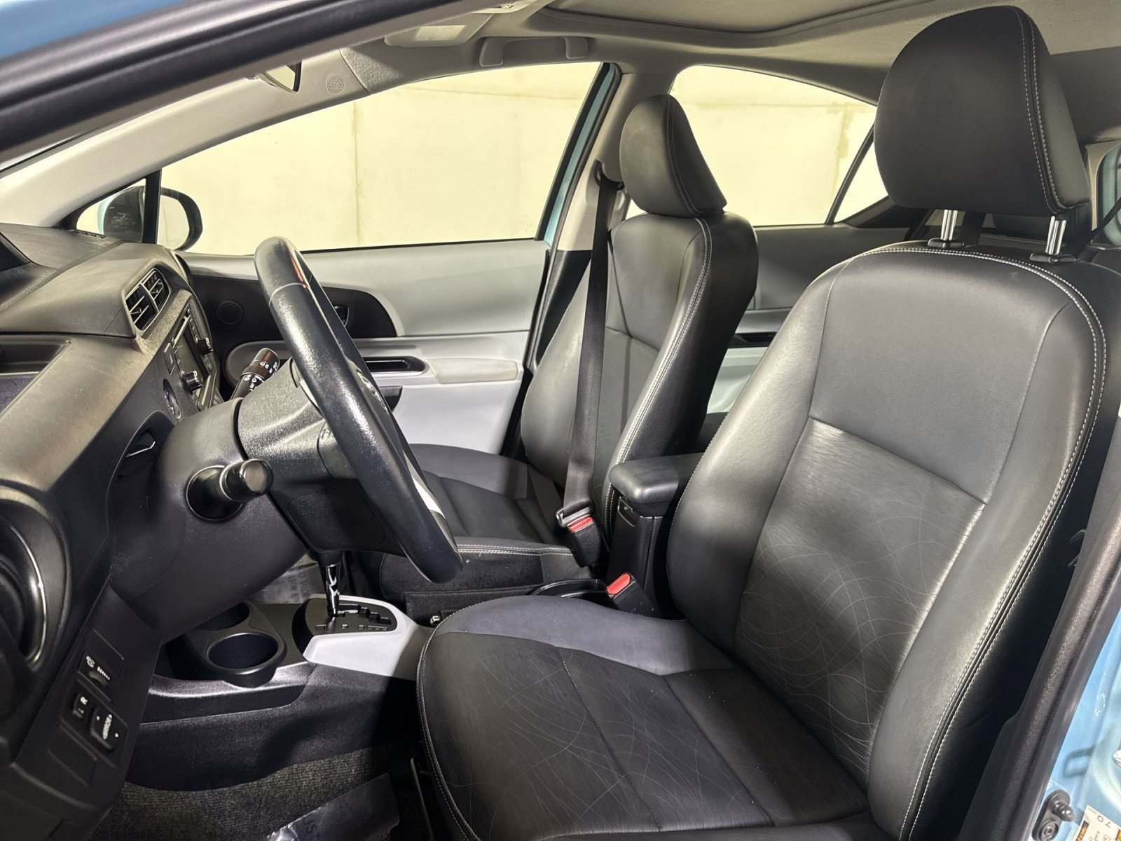 Used 2014 Toyota Prius C Four image 13