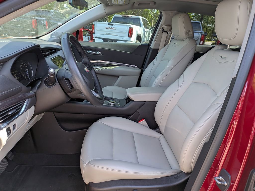 Used 2019 Cadillac XT4 Luxury image 22