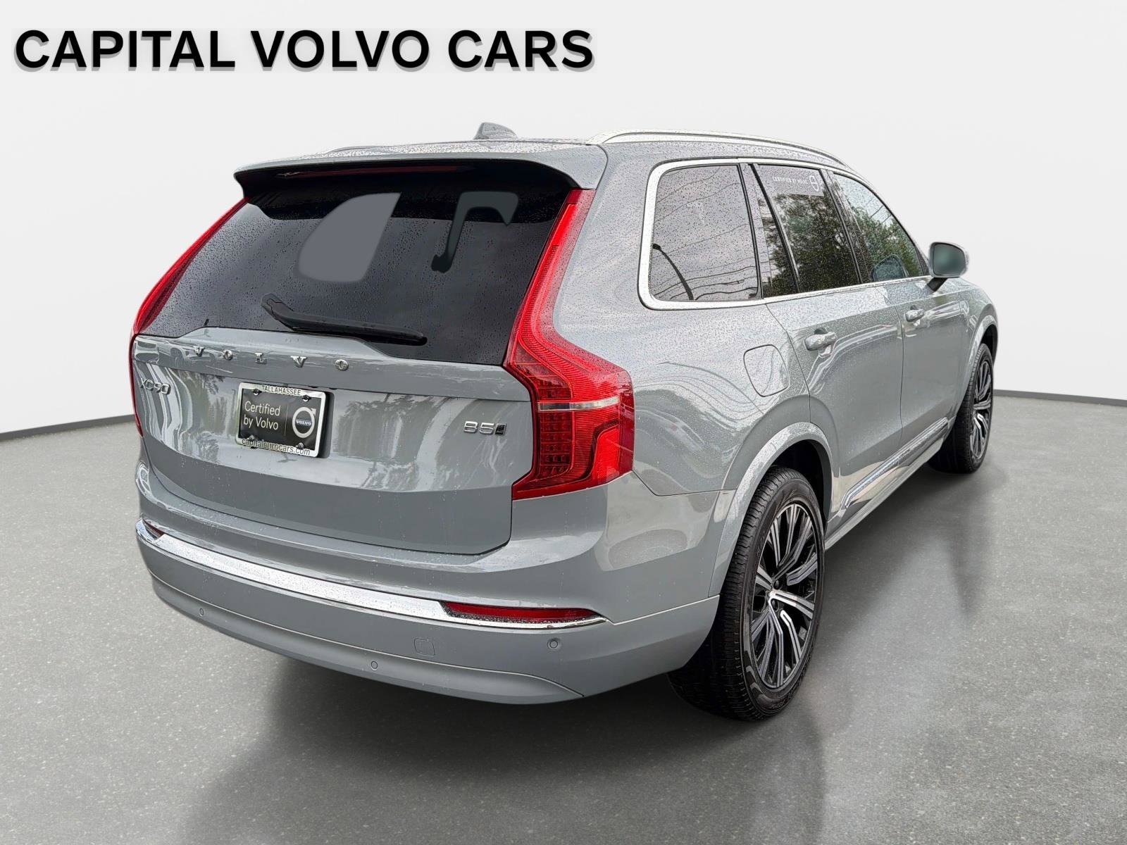 Certified 2025 Volvo XC90 B5 Core image 5